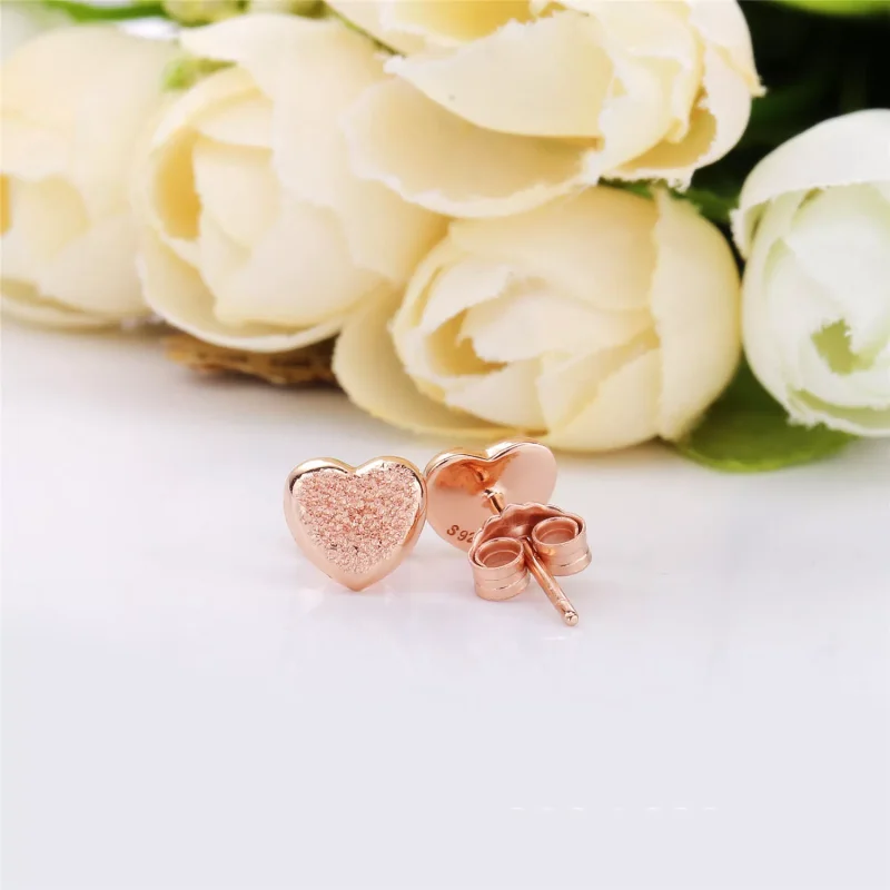 (immagine per) Orecchini a lobo PANDORA Cuori Romantico Splendore 287928 - Visualizza 3