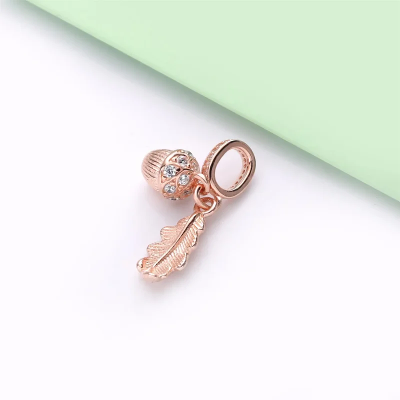 (immagine per) Charm pendente PANDORA Ghianda e Foglia 788248CZ - Visualizza 4