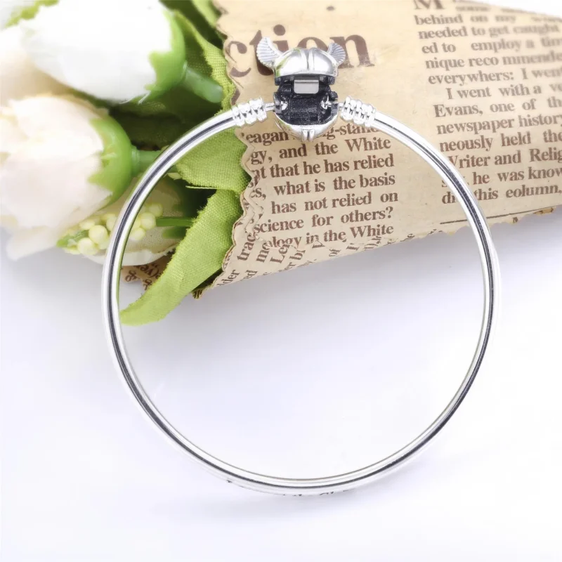 (immagine per) Pandora Moments Harry Potter, bracciale rigido con chiusura Boccino d’Oro - 5986 - Visualizza 2