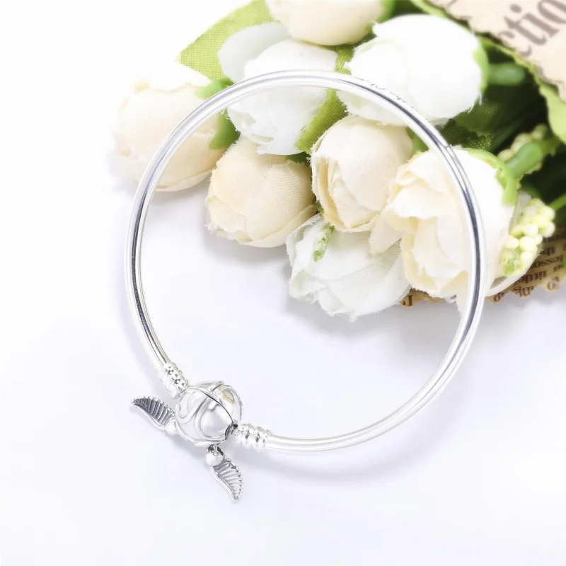 (immagine per) Pandora Moments Harry Potter, bracciale rigido con chiusura Boccino d’Oro - 5986 - Visualizza 3