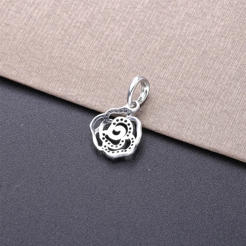 (immagine per) Charm pendente PANDORA Rosa scintillante in argento - 390368CZ-90 - Visualizza 4
