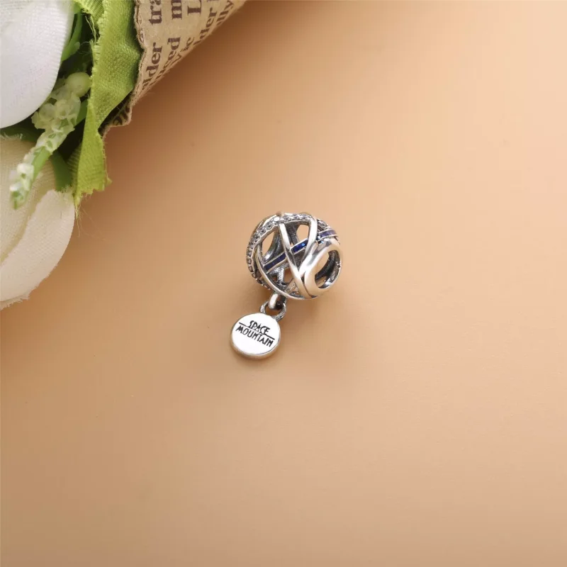 (immagine per) Charm PANDORA Disney Darks Montagna Spaziale in argento - 798633C01 - Visualizza 5