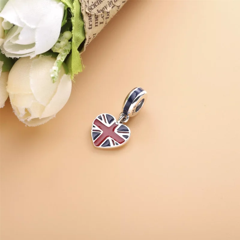 (immagine per) Charm pendente a cuore Bandiera britannica Union Jack - 791512ENMX - Visualizza 2