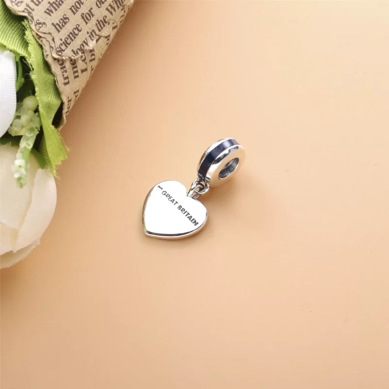 (immagine per) Charm pendente a cuore Bandiera britannica Union Jack - 791512ENMX - Visualizza 3
