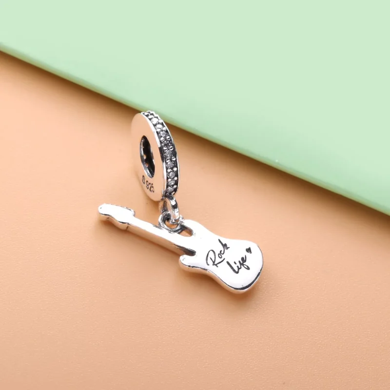 (immagine per) Charm pendente Chitarra elettrica - 798788C01 - Visualizza 4