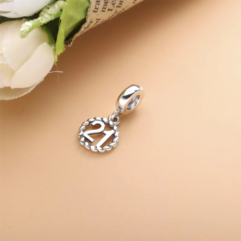 (immagine per) Charm pendente PANDORA 21 ° compleanno in argento - 790496 - Visualizza 2