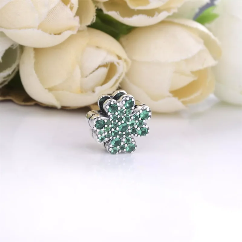 (immagine per) Charm Reflexions Quadrifoglio con pavé - 798601C01 - Visualizza 2