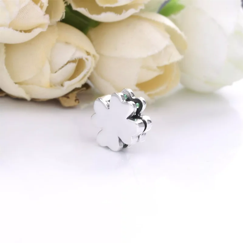 (immagine per) Charm Reflexions Quadrifoglio con pavé - 798601C01 - Visualizza 3