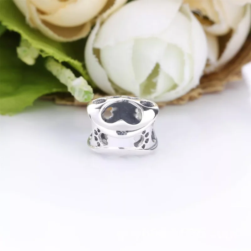 (immagine per) Charm Zampa openwork - 798869C00 - Visualizza 4
