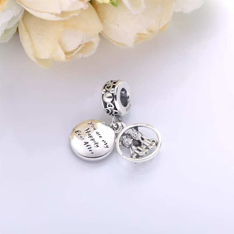 (immagine per) Disney, Charm pendente Mickey Mouse e Minnie per sempre felici e contenti - 7988 - Visualizza 5