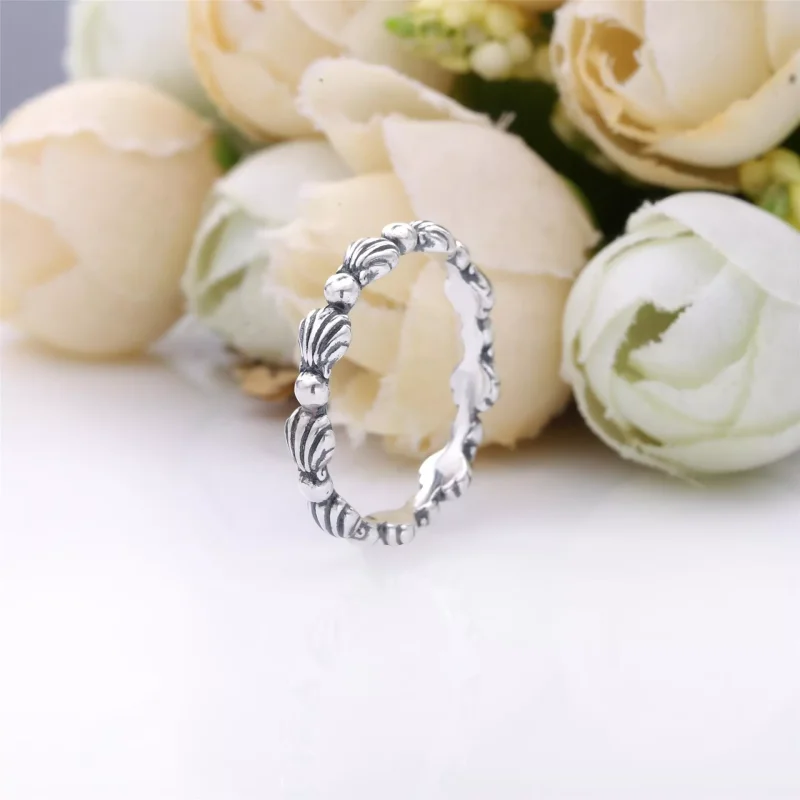 (immagine per) Anello PANDORA a fascia conchiglie con sfere - 198943C00 - Visualizza 3