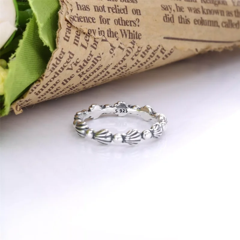 (immagine per) Anello PANDORA a fascia conchiglie con sfere - 198943C00 - Visualizza 5
