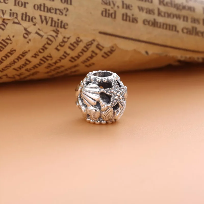 (immagine per) Charm PANDORA openwork cuori stelle marine e conchiglie - 798950C00 - Visualizza 2
