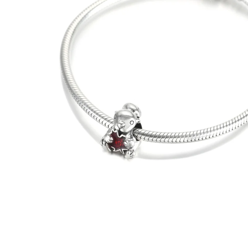 (immagine per) Charm Pandora Castoro canadese e foglia d'acero - 799394C01 - Visualizza 5