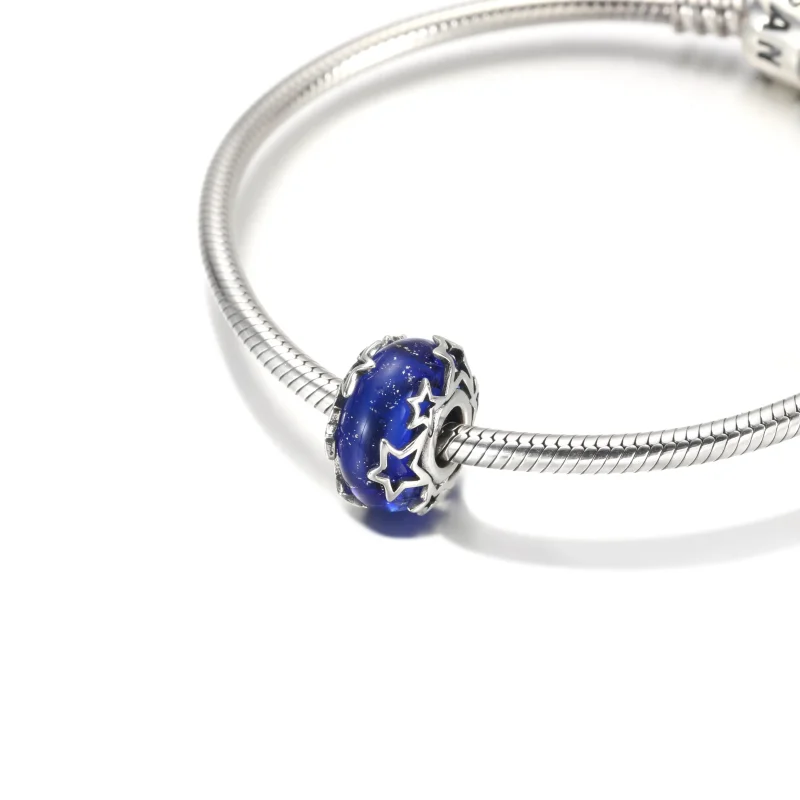 (immagine per) Charm PANDORA Vetro di Murano Blu con Stelle - 790015C00 - Visualizza 5