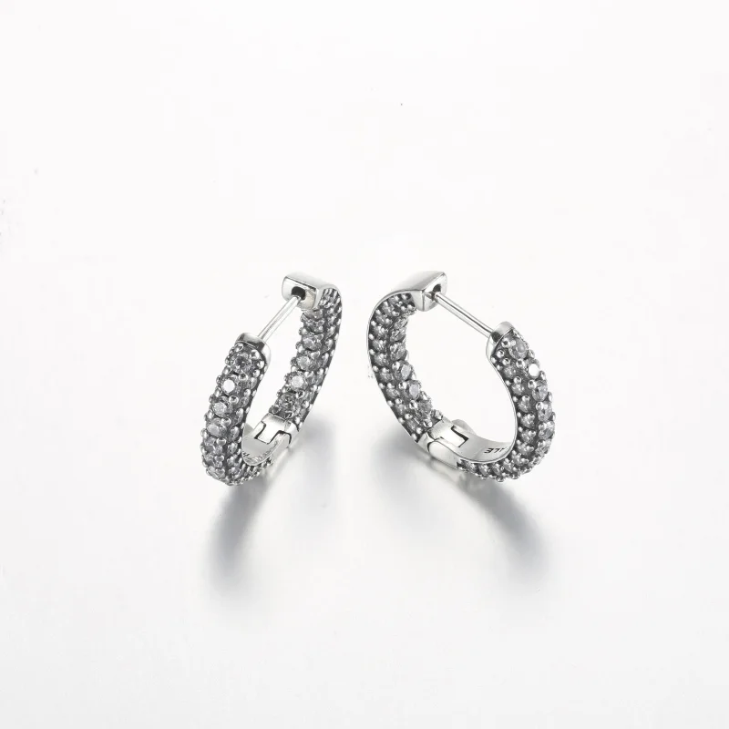 (immagine per) Orecchini cerchio singolo con pavé Pandora Timeless - 292624C01 - Visualizza 4
