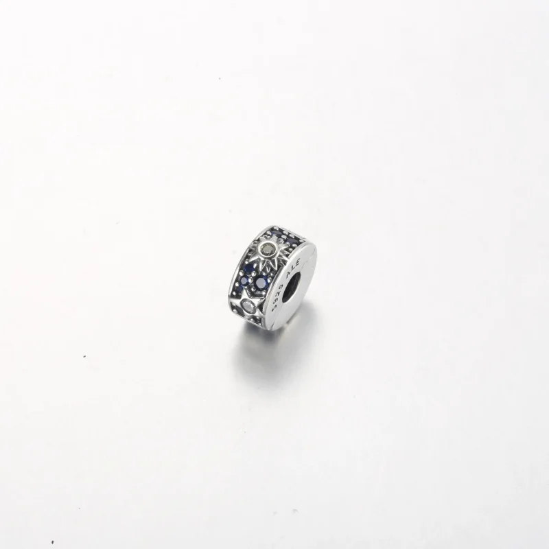 (immagine per) Pandora Celestial Sun, Star & Moon Clip Charm - 792681C01 - Visualizza 3