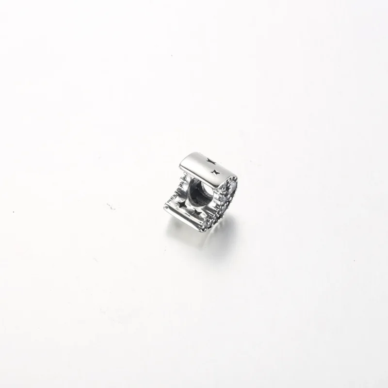 (immagine per) Pandora Charm a forma di mezzaluna scintillante - 792768C01 - Visualizza 4