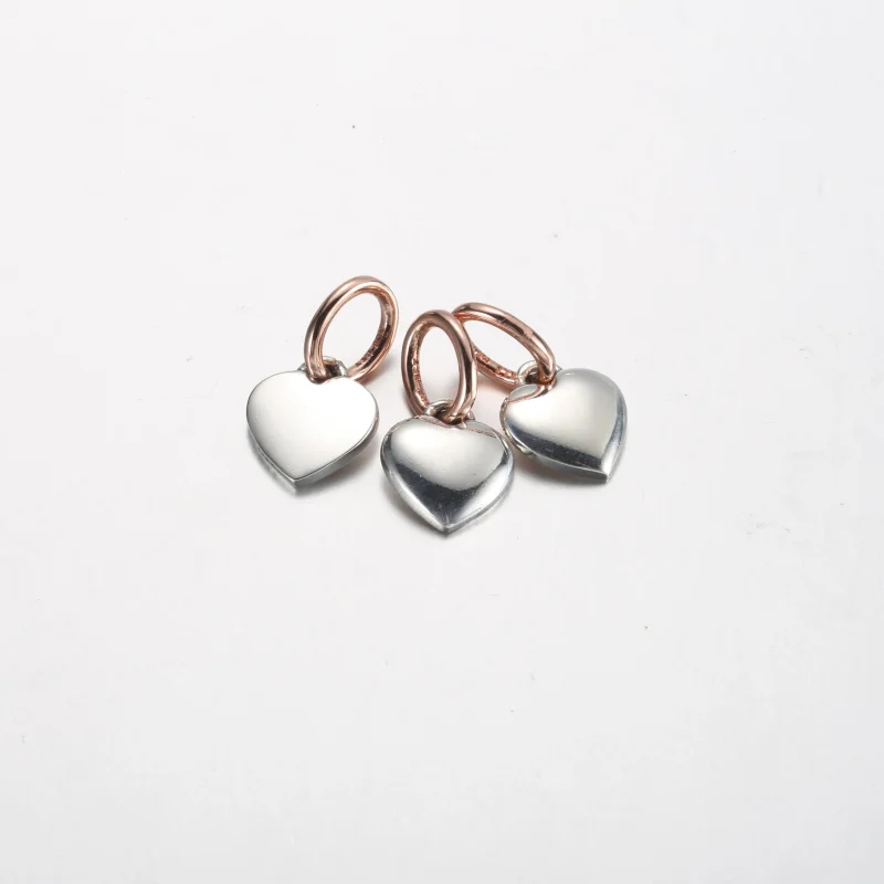 (immagine per) Pandora Charm Splittable a Tre Livelli Generazione Famiglia di Cuori in Due Tona - Visualizza 4