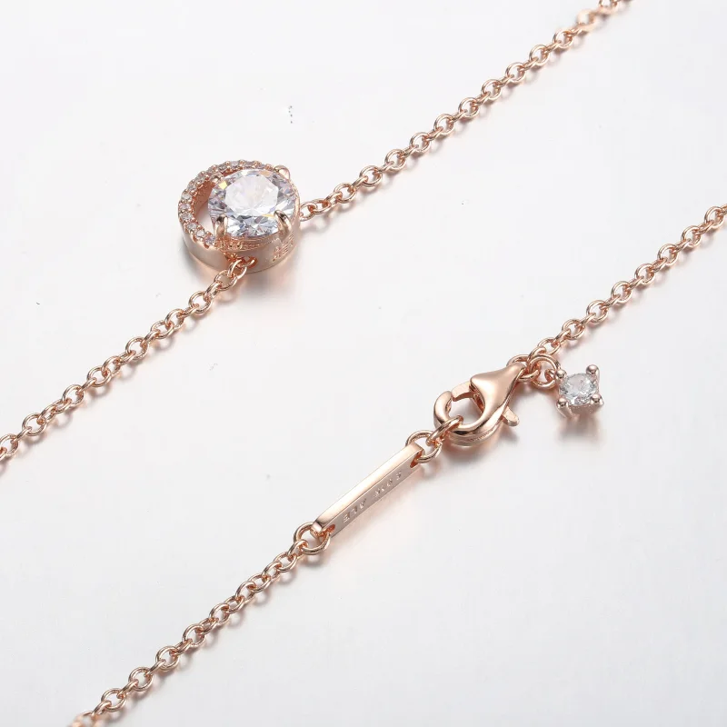 (immagine per) Pandora Collana con Ciondolo a Forma di Cerchio con Halo Scintillante - 361174C0 - Visualizza 7