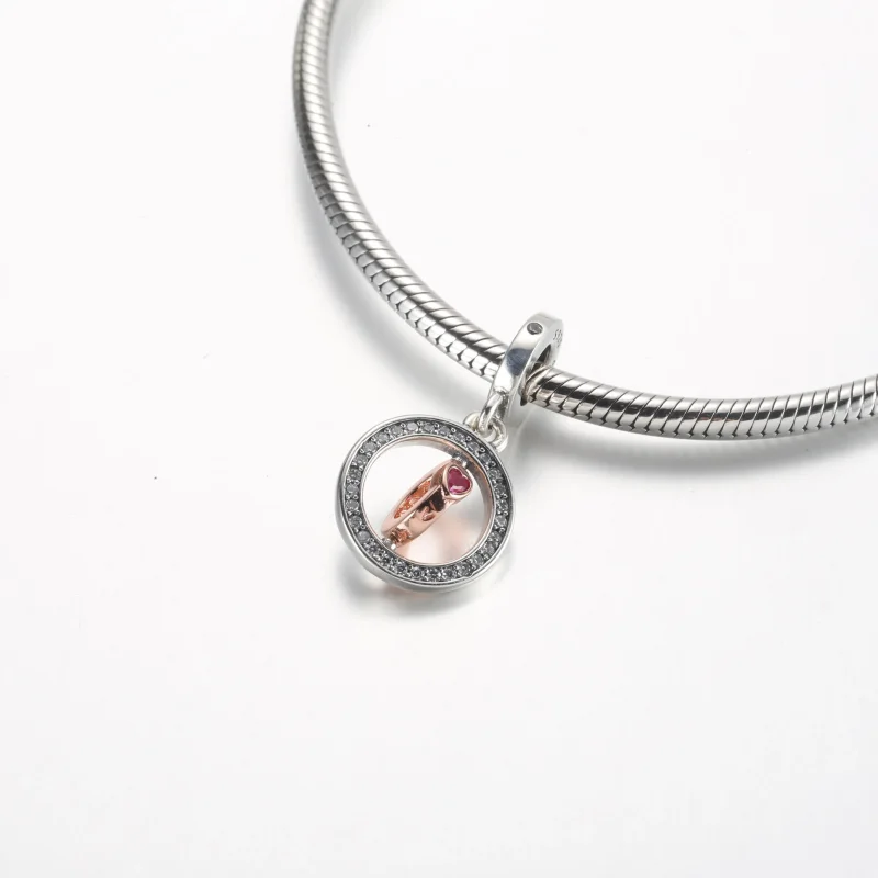 (immagine per) Pandora Love spinning pendente in argento sterling e placcato in oro rosa 14 car - Visualizza 4