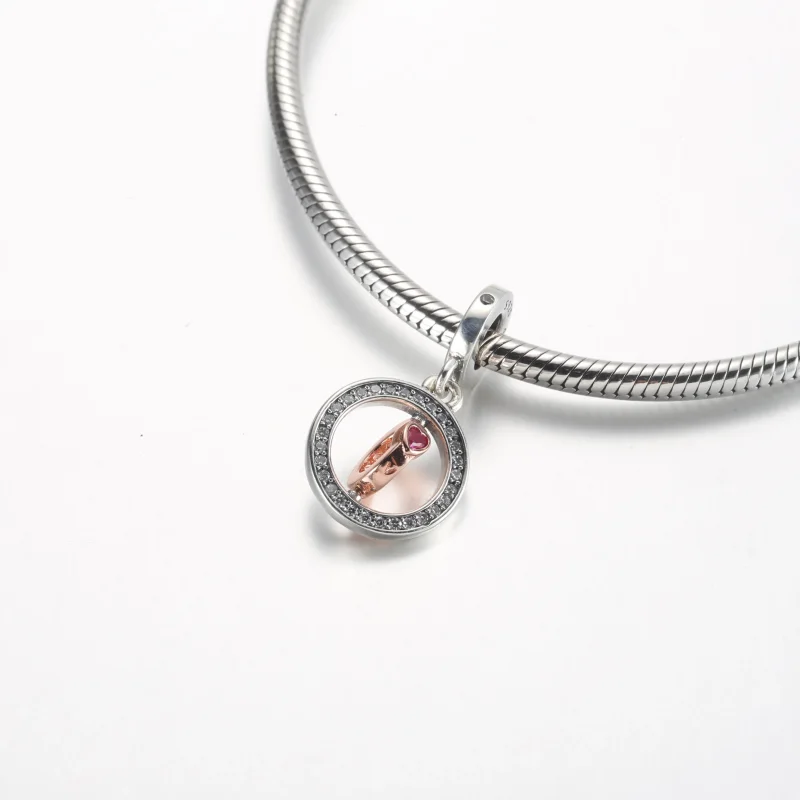 (immagine per) Pandora Love spinning pendente in argento sterling e placcato in oro rosa 14 car - Visualizza 5