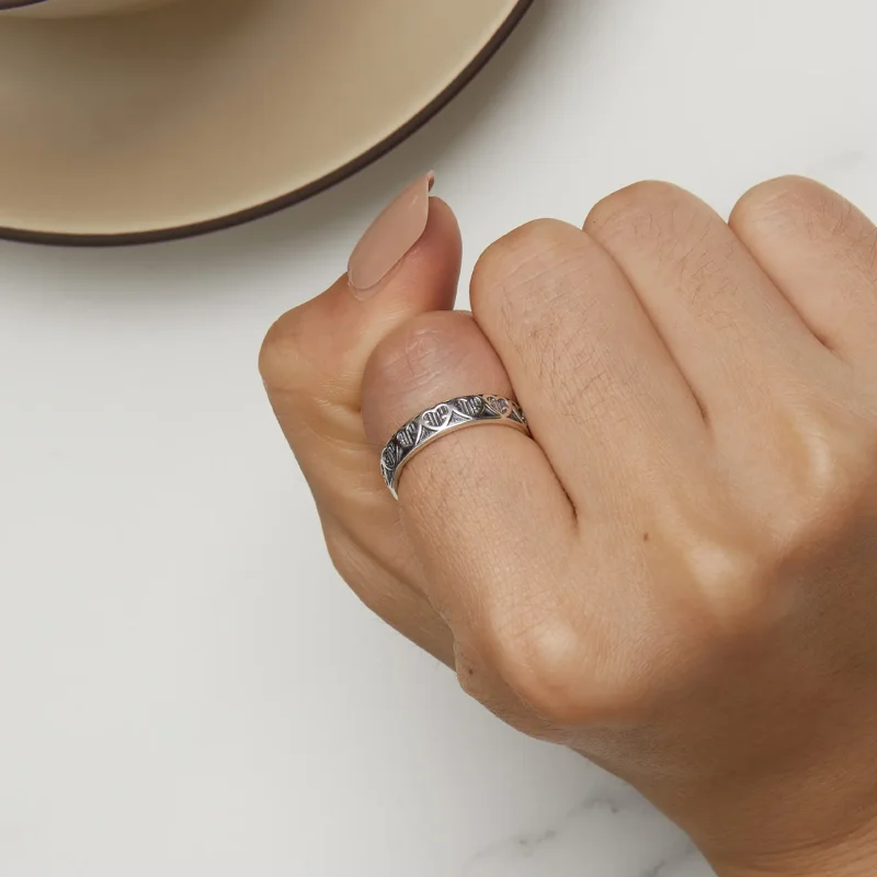 (immagine per) Anello a forma di cuore con rilievo in stile Pandora - SCR964 - Visualizza 6