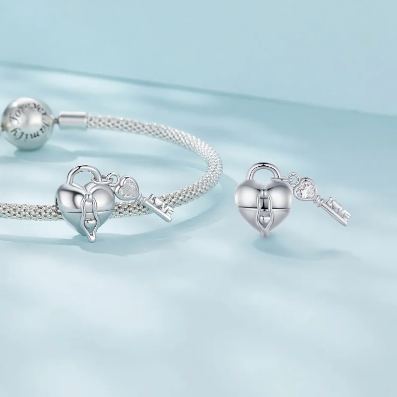 (immagine per) Charm a forma di chiave con lucchetto a forma di cuore in stile Pandora - SCC258 - Visualizza 6