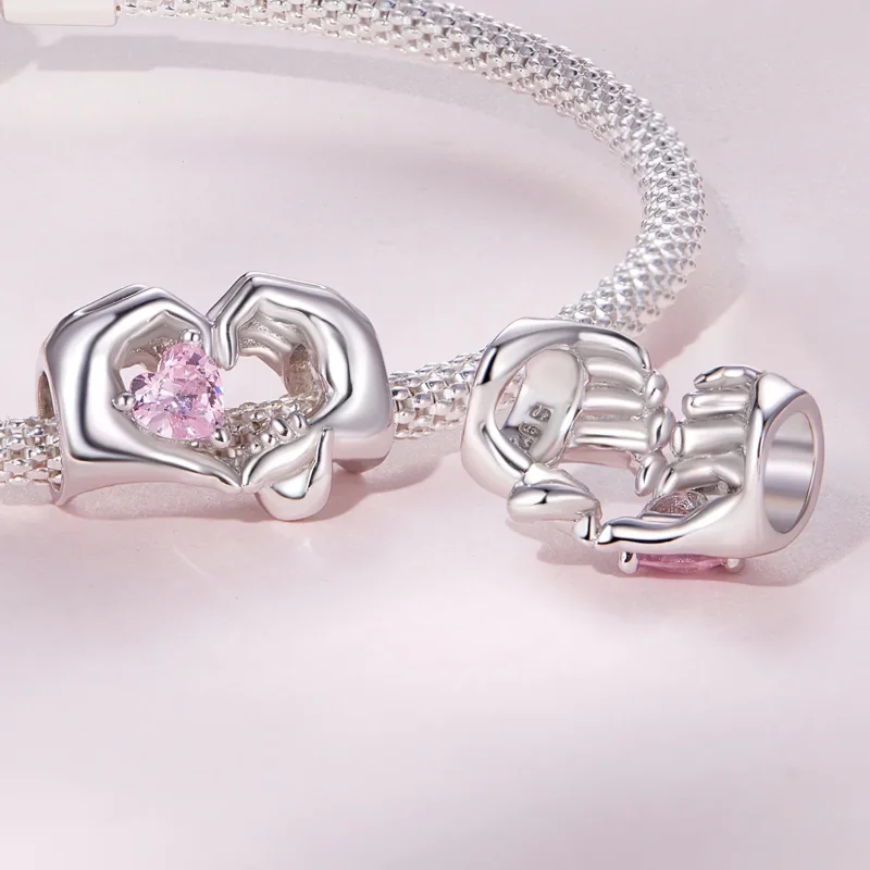 (immagine per) Charm a forma di cuore con gesto di Pandora - BSC829 - Visualizza 4