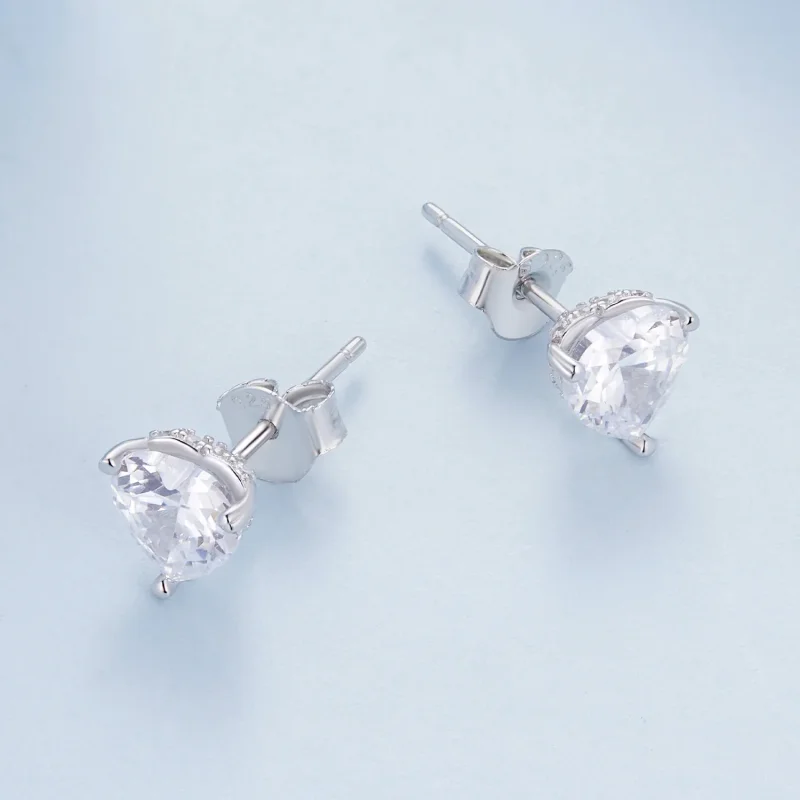(immagine per) Orecchini a bottone a forma di cuore scintillanti nello stile di Pandora - BSE85 - Visualizza 3