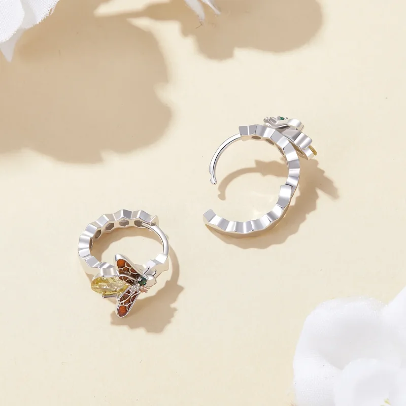 (immagine per) Orecchini a cerchio con stile Pandora con ape - BSE808 - Visualizza 4