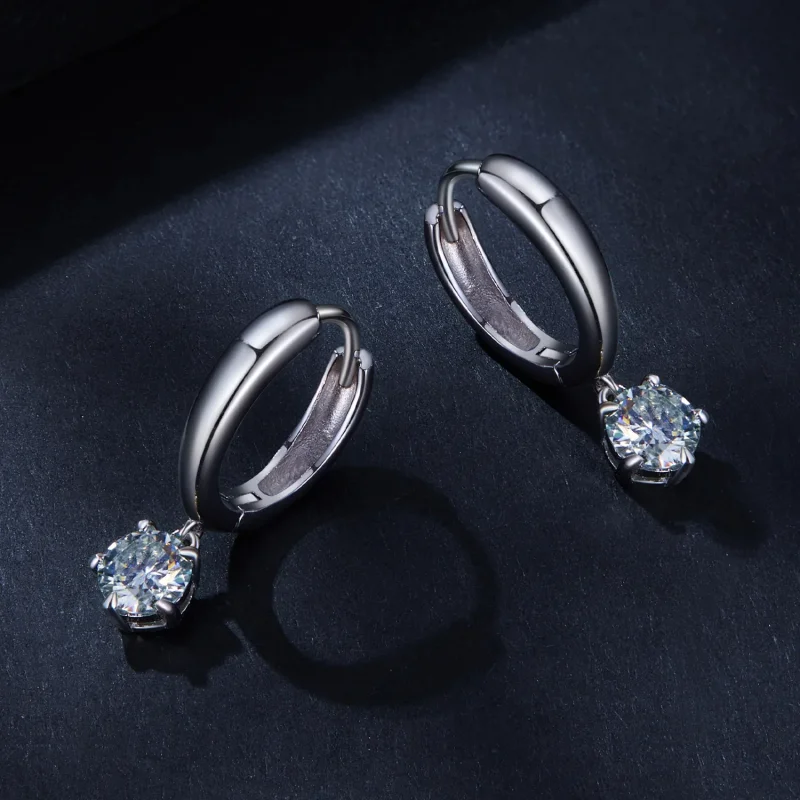 (immagine per) Orecchini a cerchio in stile Pandora con Moissanite da 0,5 carati (due certifica - Visualizza 3