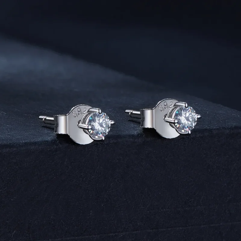 (immagine per) Orecchini a perno in stile Pandora con Moissanite da 0.1 carati (Due certificati - Visualizza 2