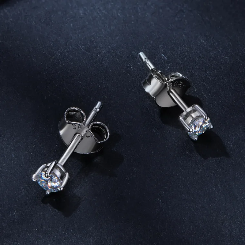 (immagine per) Orecchini a perno in stile Pandora con Moissanite da 0.1 carati (Due certificati - Visualizza 3