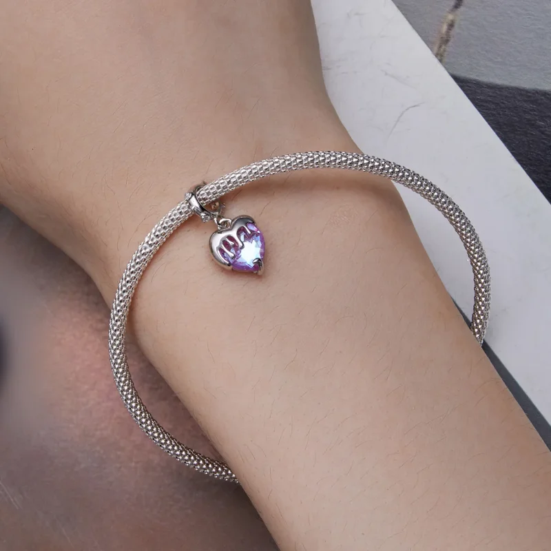 (immagine per) Pendente a forma di ragazza che scioglie il cuore nello stile di Pandora - SCC24 - Visualizza 4