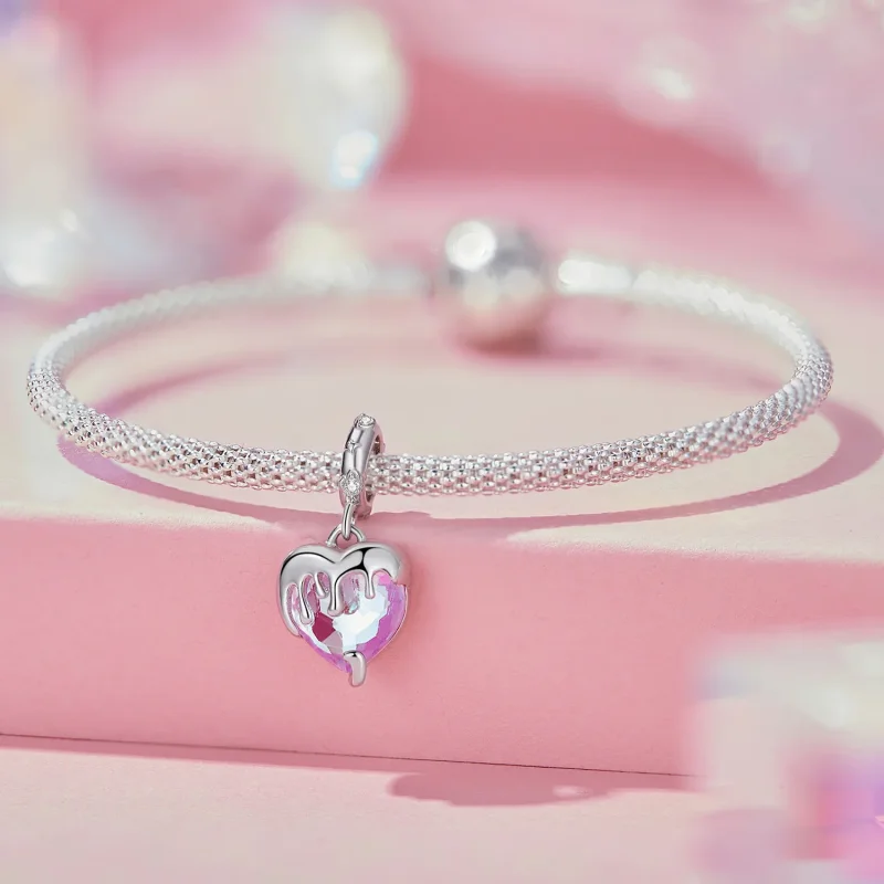 (immagine per) Pendente a forma di ragazza che scioglie il cuore nello stile di Pandora - SCC24 - Visualizza 5
