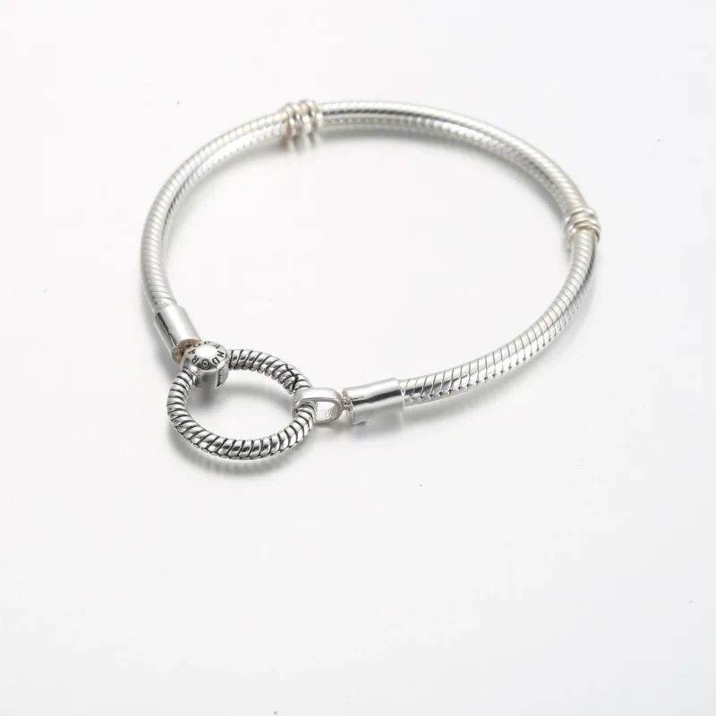 (immagine per) Bracciale Pandora Moments con catena a serpente con chiusura O - 592242C00 - Visualizza 3