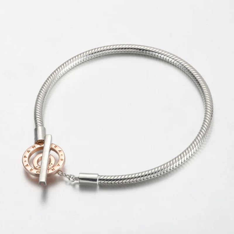 (immagine per) Bracciale Pandora Moments con catena a serpente con logo bicolore e barra a T - - Visualizza 2