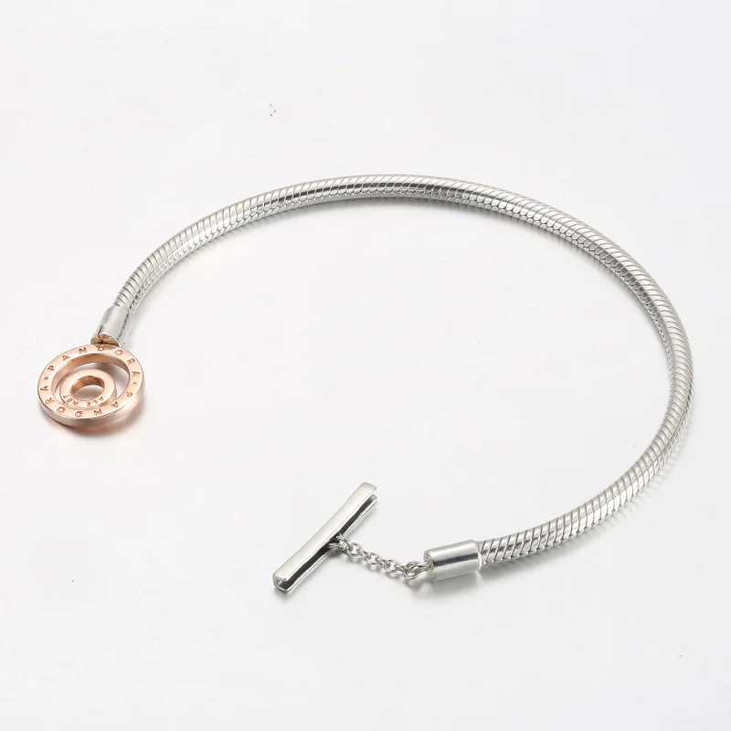 (immagine per) Bracciale Pandora Moments con catena a serpente con logo bicolore e barra a T - - Visualizza 3