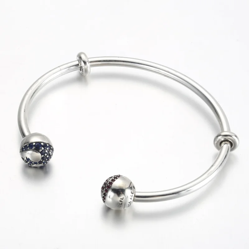 (immagine per) Bracciale rigido aperto Pandora Moments Star Wars™ con logo del lato chiaro e os - Visualizza 2