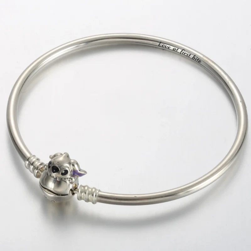 (immagine per) Bracciale rigido Pandora Moments Disney Stitch con chiusura mordace - 591683C01 - Visualizza 2