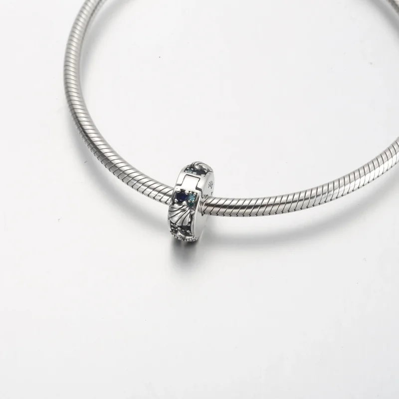(immagine per) Charm con clip a forma di stella marina e conchiglia tropicale - 791678C01 - Visualizza 4