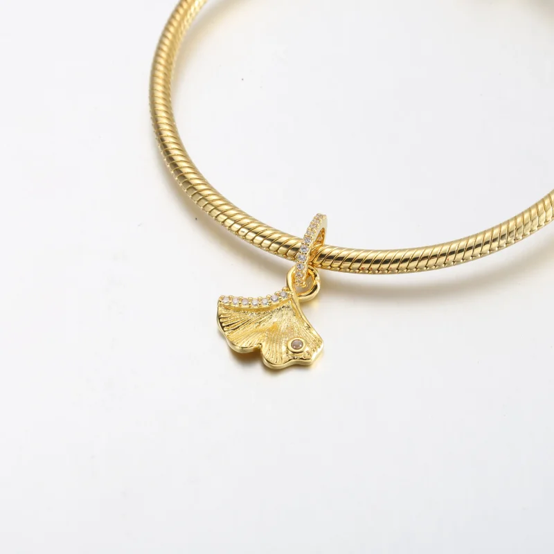(immagine per) Charm Ginkgo placcato oro 14k con zirconi trasparenti - 762428C01 - Visualizza 4