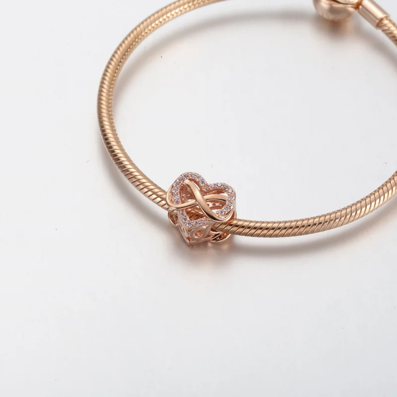(immagine per) Charm PANDORA a forma di cuore rosa infinito della famiglia - 782246C01 - Visualizza 4