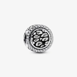 Charm PANDORA in argento sterling con stampa leopardo nero - 792016CZ_E023 (immagine per) Charm PANDORA in argento sterling con stampa leopardo nero - 792016CZ_E023
