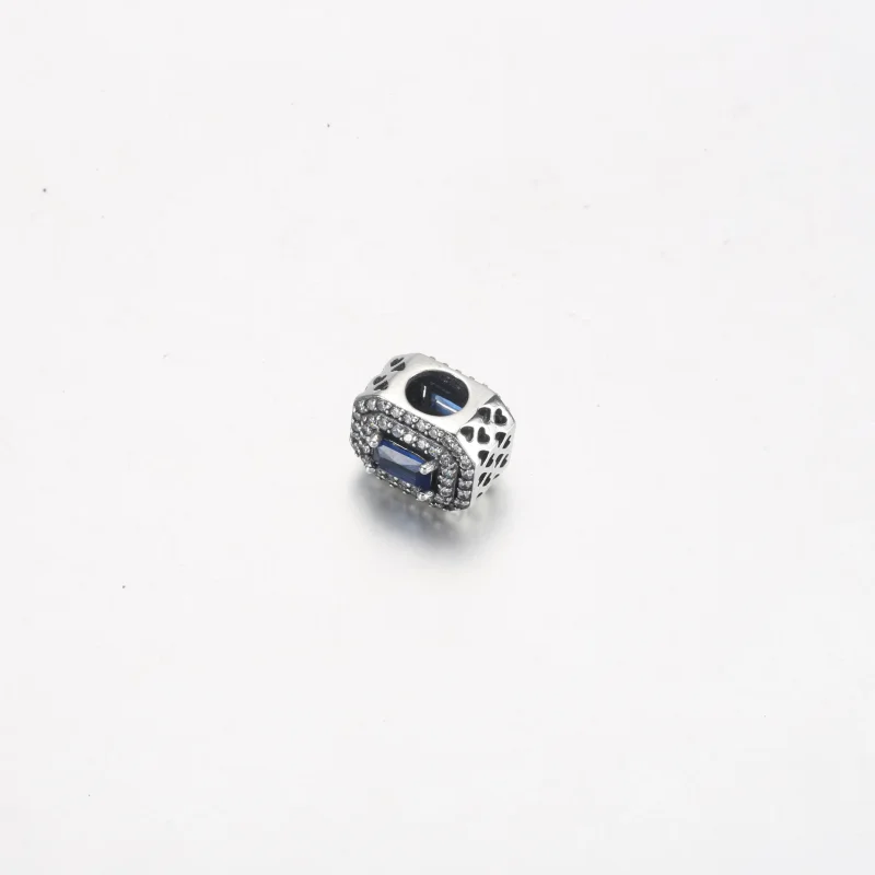 (immagine per) Charm PANDORA rettangolare livellato blu scintillante - 792385c01 - Visualizza 4