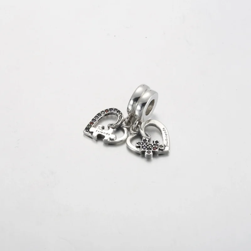(immagine per) Charm pendente PANDORA dell'amicizia divisibile con cuori di puzzle - 792239C01 - Visualizza 2
