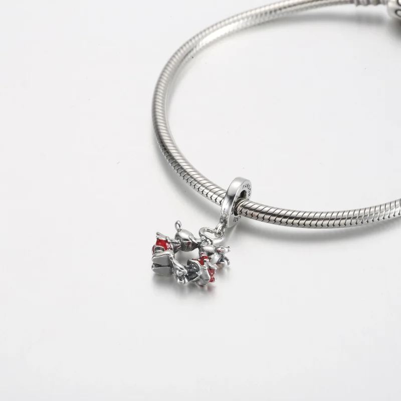 (immagine per) Charm pendente PANDORA Disney Topolino e Minnie che si baciano - 790075C01 - Visualizza 4