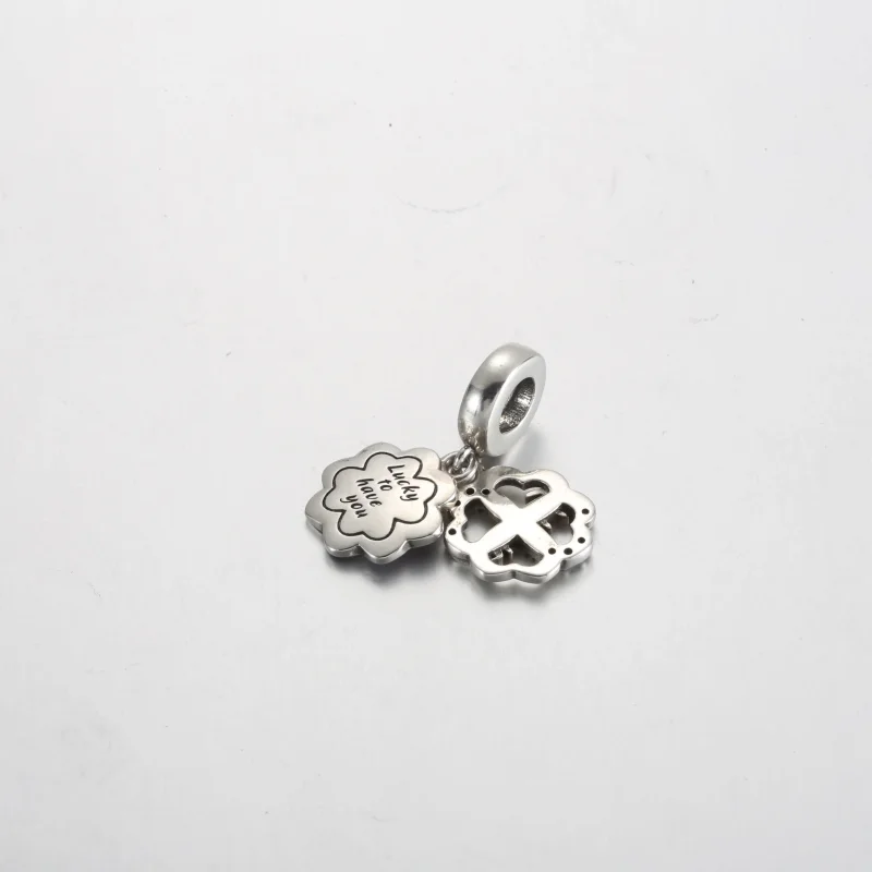(immagine per) Charm pendente PANDORA doppio dell'amicizia con quadrifoglio - 792245C01 - Visualizza 3