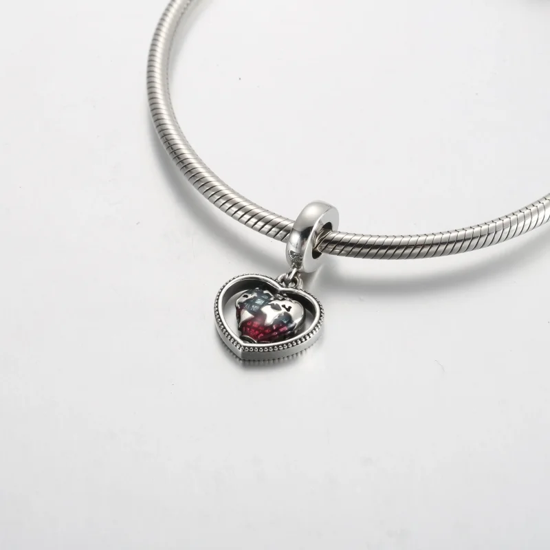 (immagine per) Charm pendente PANDORA Famiglia con globo a forma di cuore che gira - 792240C01 - Visualizza 4